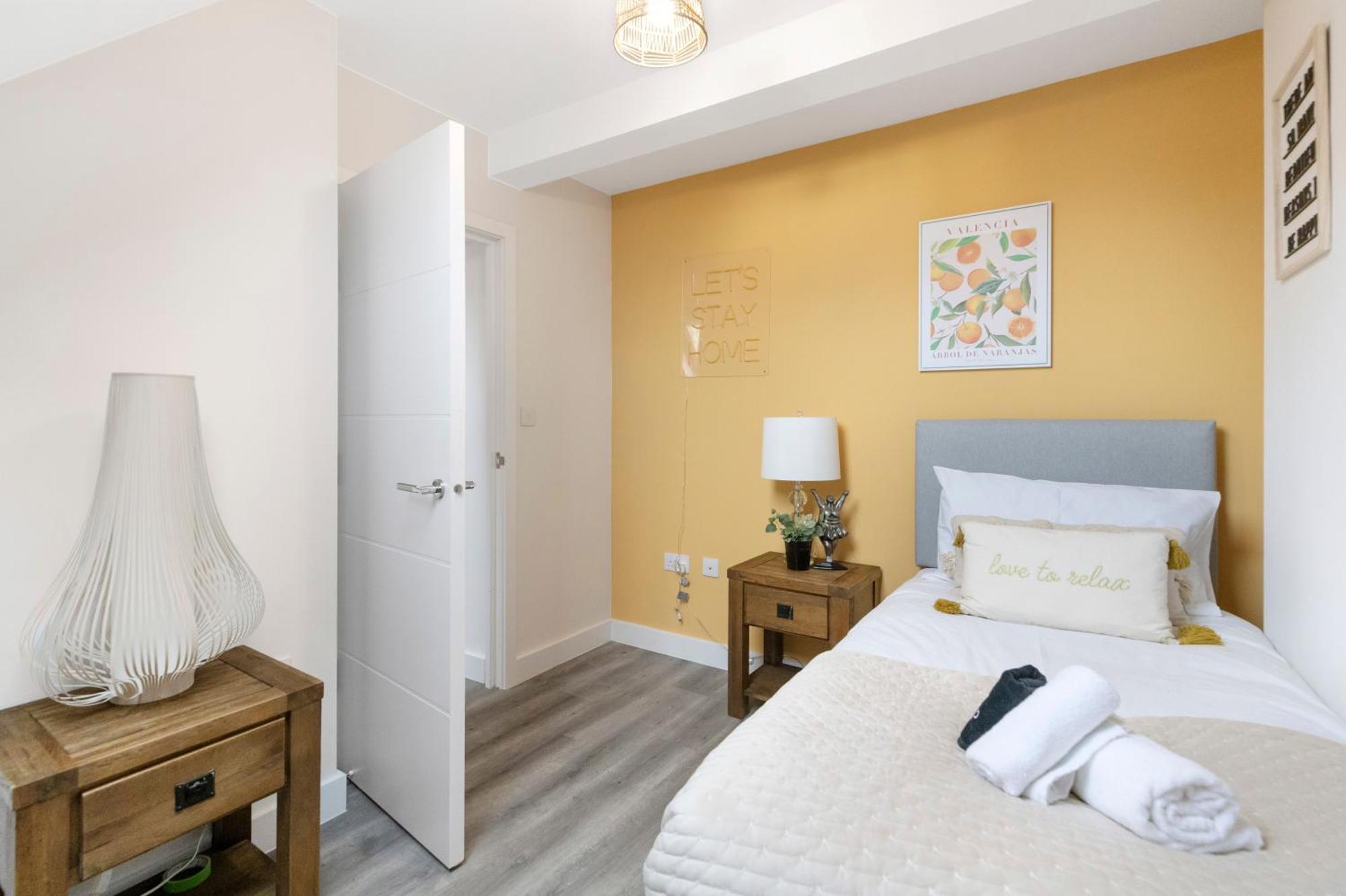 Ipswich Town Center Gem Sleep 5公寓 外观 照片